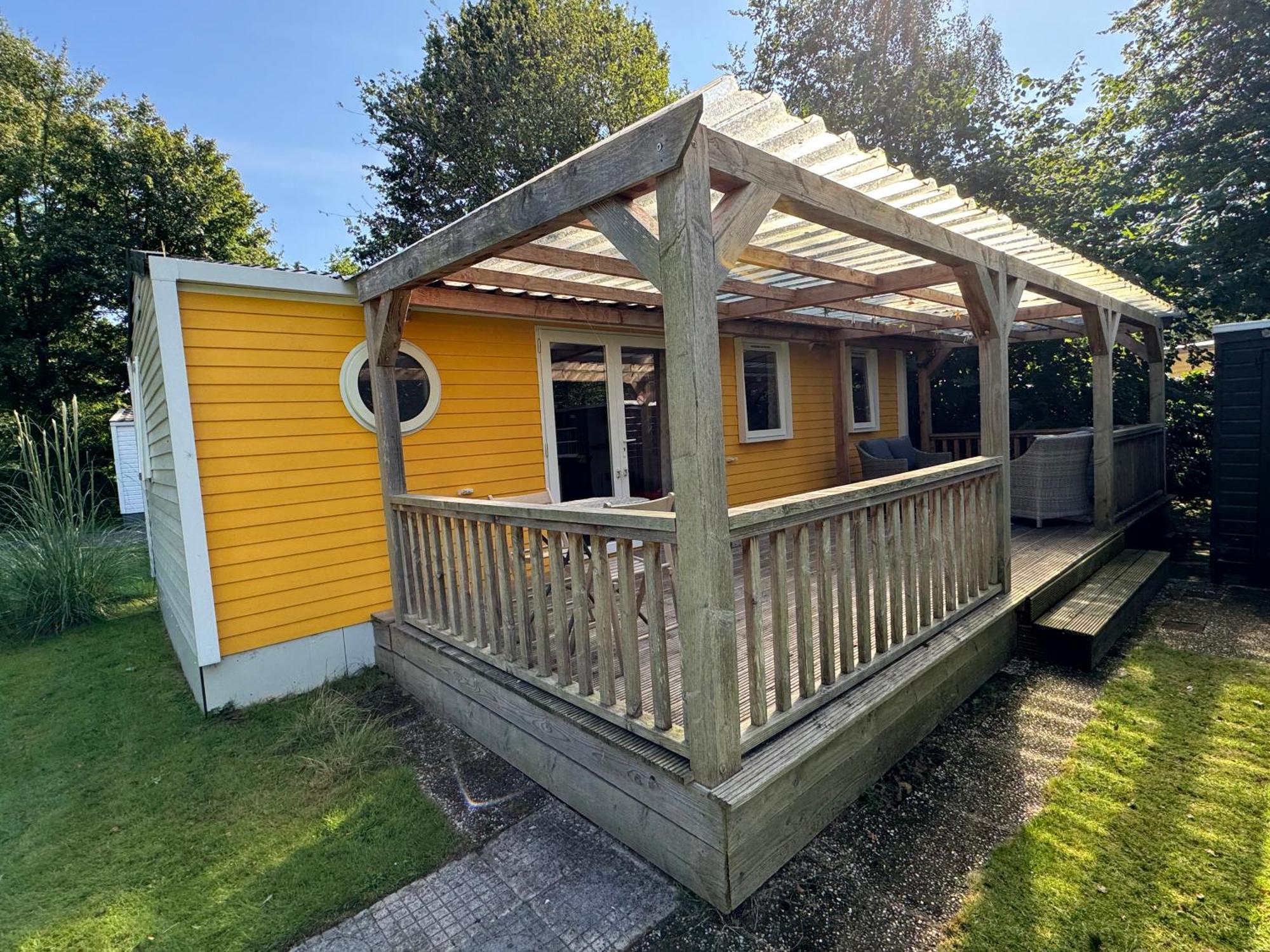 Ruime 5-Persoons Chalet Aan Het Bergumermeer Suameer 외부 사진